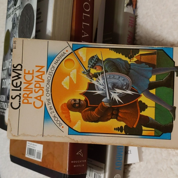 5 of C.S. Lewis The Chronicles of Narnia - Picture 5 of 16